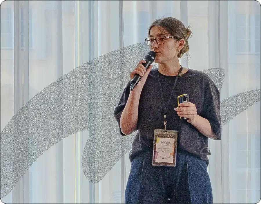 COO Medhart Victoria Guzienko